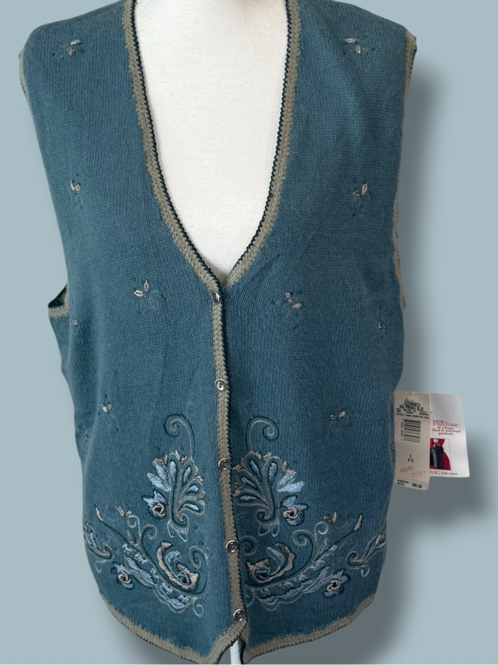 Vintage Koret Floral Embroidered Sweater Vest – Dusty Blue